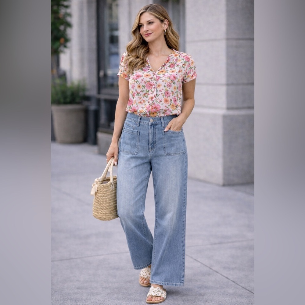 D. jeans high waisted wide leg jean size 12